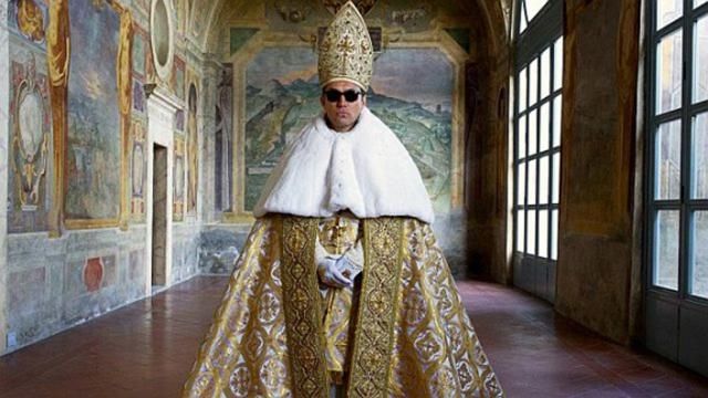 Сериал "Молодой Папа" получит продолжение