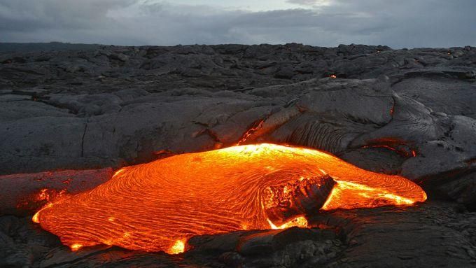 Виверження вулкану на Гаваях: в мережі опублікували жахаюче відео