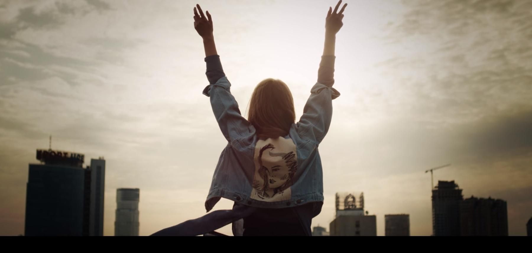 Вакарчук поразил фанов новым клипом: видео Вакарчук поразил фанов новым клипом: видео