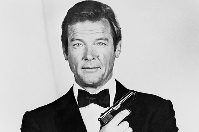 Умер Роджер Мур: знаменитый агент 007 Джеймс Бонд умер Умер Роджер Мур: знаменитый агент 007 Джеймс Бонд умер