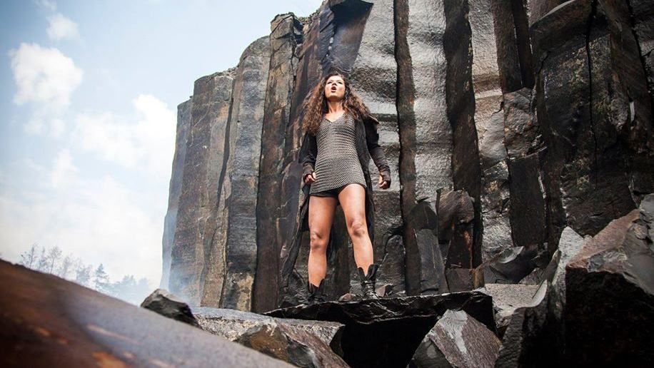 Руслана показала фанатам свои раритетные фото Руслана показала фанатам свои раритетные фото