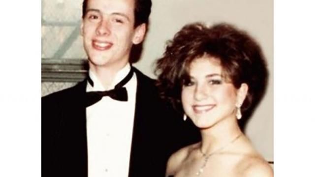 Выпускной голливудских звёзд: фото на своих выпускных вечеринках Выпускной голливудских звёзд: фото на своих выпускных вечеринках