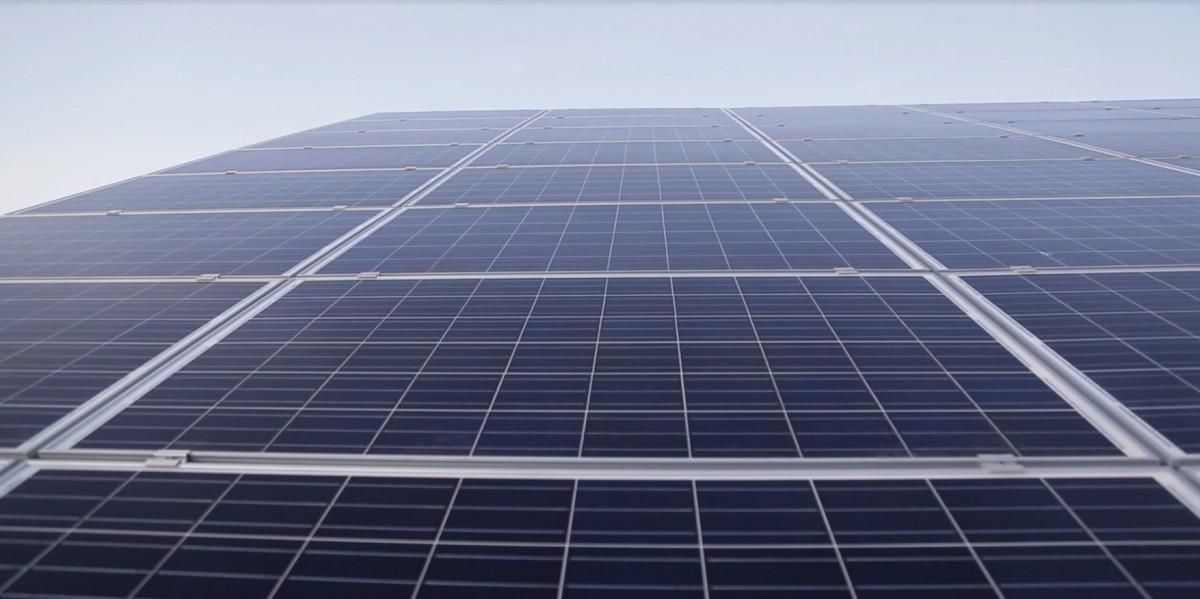 Плавучая солнечная электростанция в Китае: фото