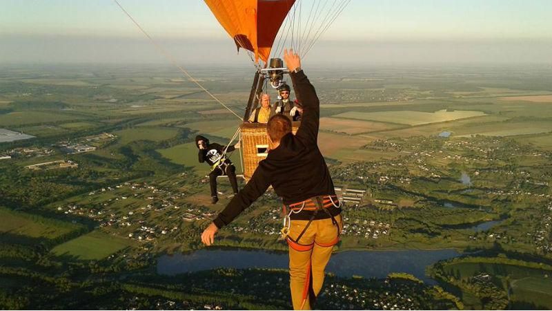 Украинский экстремал установил невероятный рекорд Украинский экстремал установил невероятный рекорд