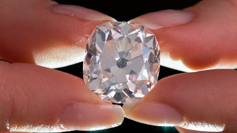 Жінка придбала раритетну діамантову каблучку за 10 фунтів у Великобританії