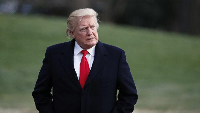 Адвокат Трампа допустил забавную ошибку в отзыве на показания Коми: соцсети иронизируют