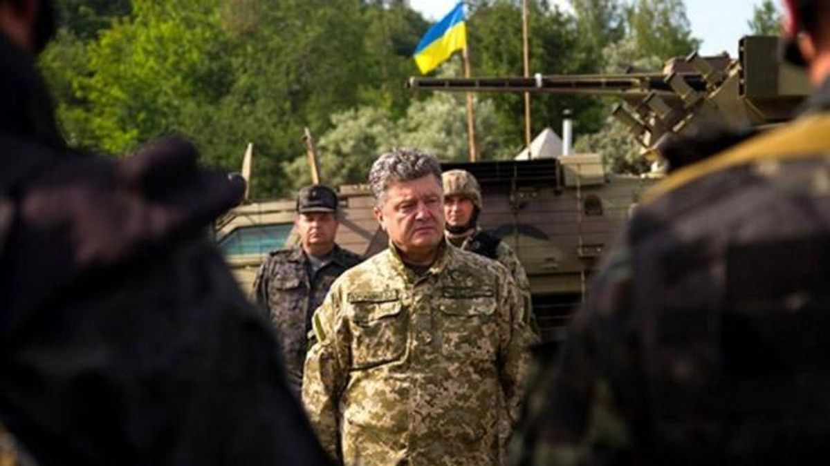 Порошенко відреагував на пропозицію Турчинова завершити АТО