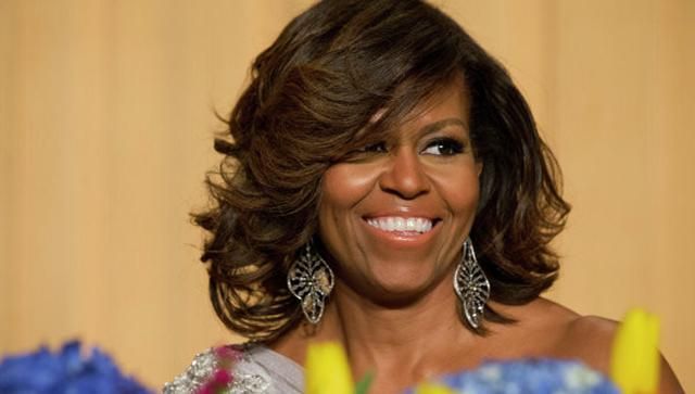 Мішель Обама тренувалась в парку та закликала долучатись до неї Мішель Обама тренувалась в парку та закликала долучатись до неї