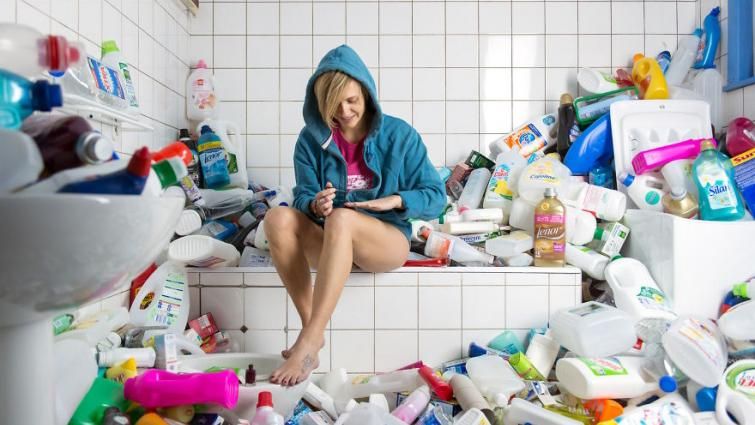 Фотограф 4 года не выбрасывал мусор, чтобы показать масштабы катастрофы Фотограф 4 года не выбрасывал мусор, чтобы показать масштабы катастрофы