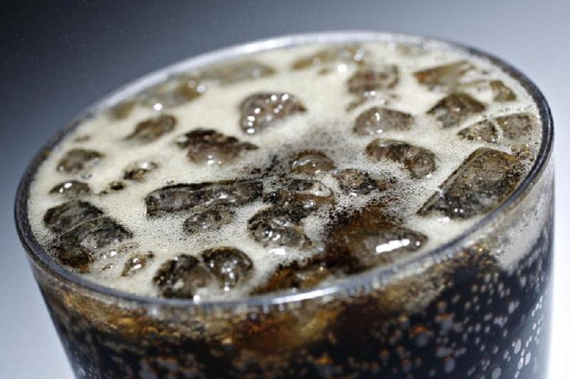 Ученые назвали популярный напиток, который вызывает слабоумие и инсульты