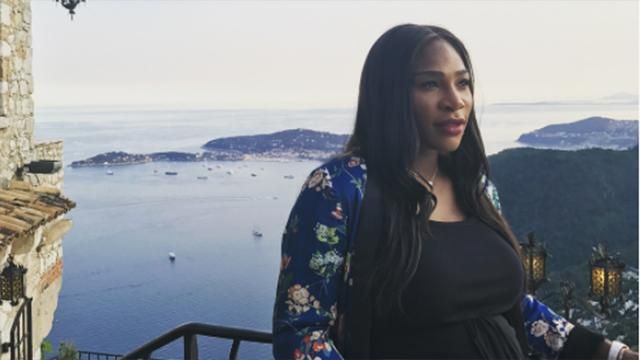 Беременная Серена Уильямс показала голое тело: фото Беременная Серена Уильямс показала голое тело: фото