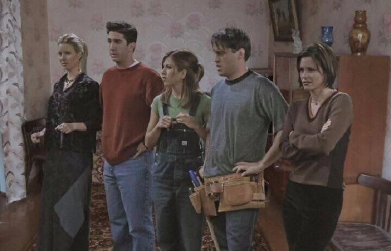 Якщо б "Друзів" знімали в Україні: епічні кадри Якщо б "Друзів" знімали в Україні: епічні кадри