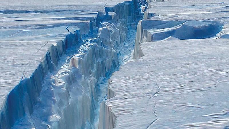 Один из крупнейших айсбергов Земли вскоре образуется в Антарктиде