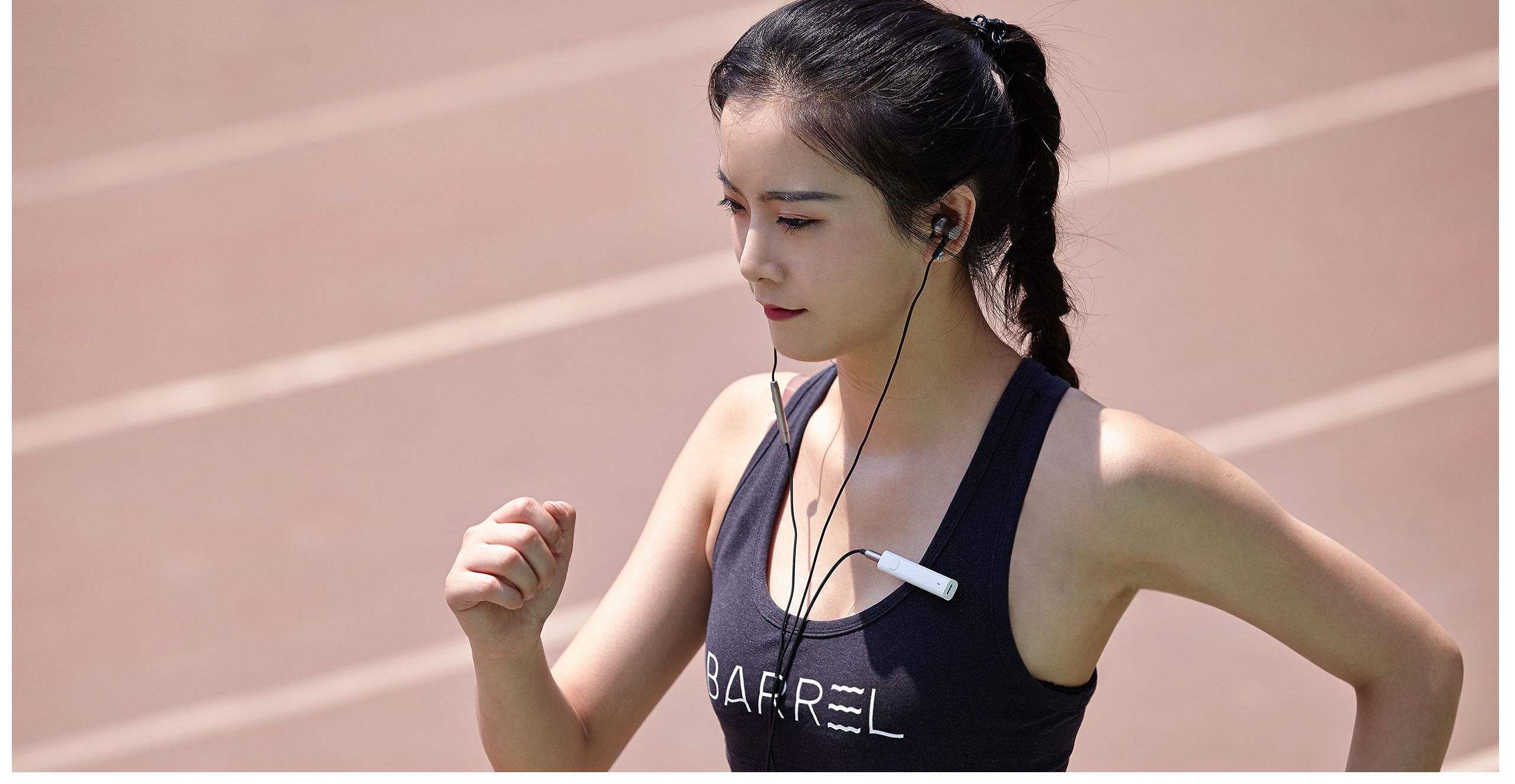 Xiaomi создала Bluetooth-клипсу, которая из любых наушников делает беспроводные Xiaomi создала Bluetooth-клипсу, которая из любых наушников делает беспроводные