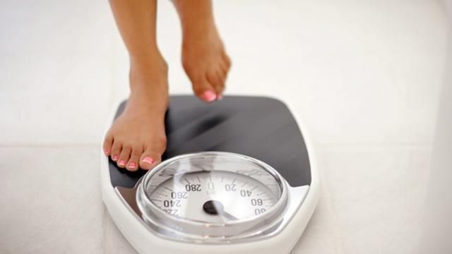 Науковці назвали неочікувану причину зайвої ваги 