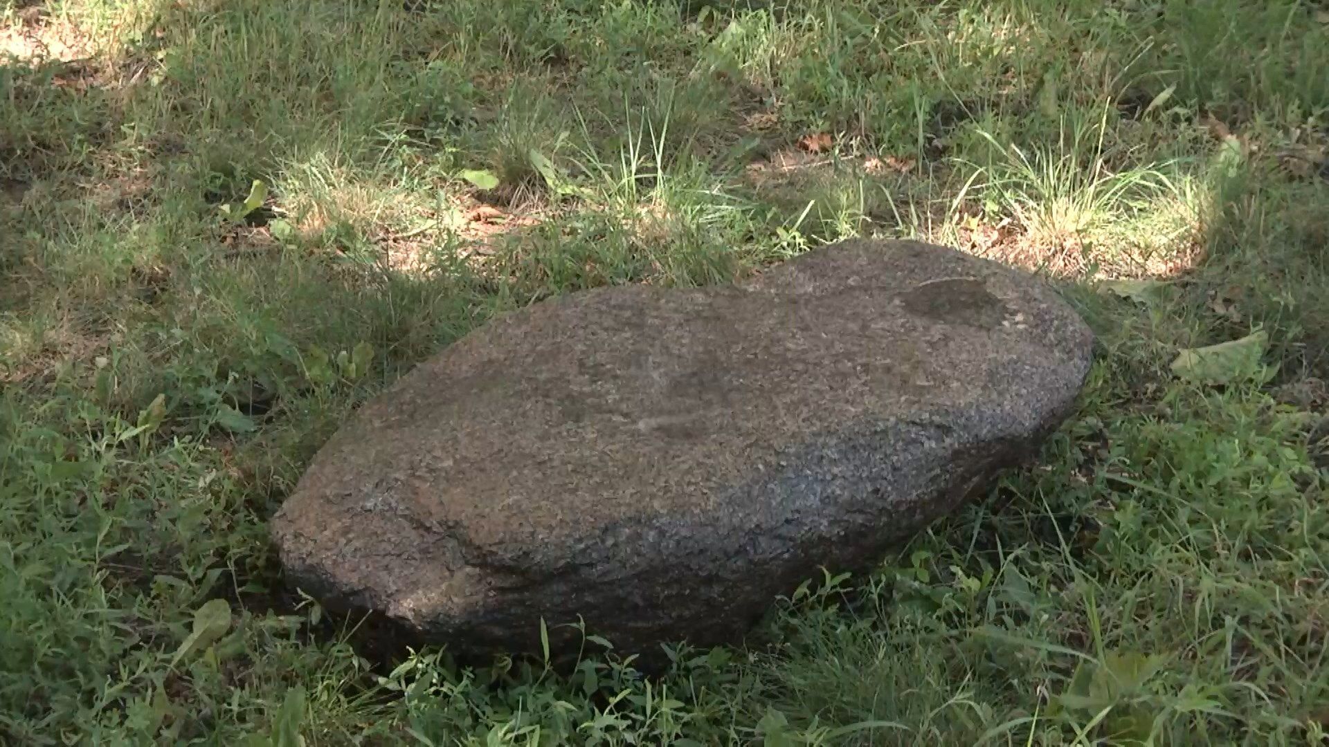 На Полтавщині під час ремонту дороги натрапили на унікальну знахідку На Полтавщині під час ремонту дороги натрапили на унікальну знахідку