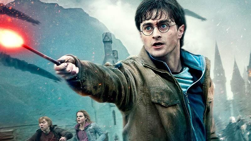 Назвали дату публікації одразу двох нових книг про всесвіт Гаррі Поттера Назвали дату публікації одразу двох нових книг про всесвіт Гаррі Поттера