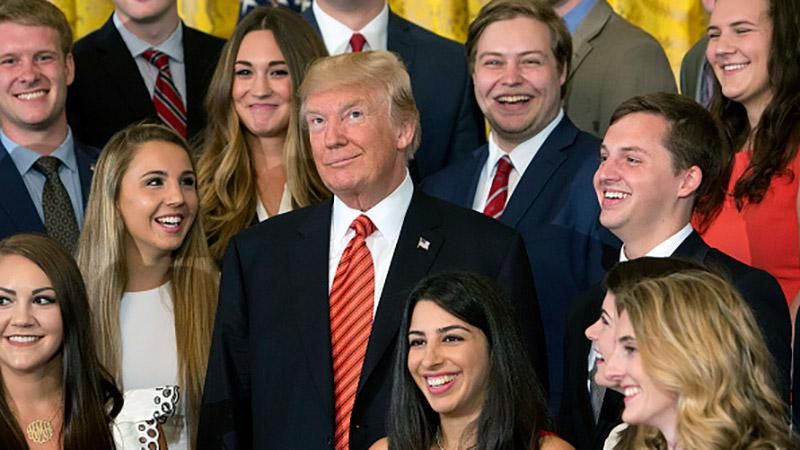 Рисунок Дональда Трампа пойдет с молотка Рисунок Дональда Трампа пойдет с молотка