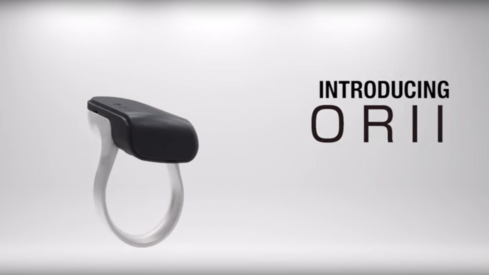 Китайці винайшли "розумний" перстень, який перетворює палець на телефон Китайці винайшли "розумний" перстень, який перетворює палець на телефон