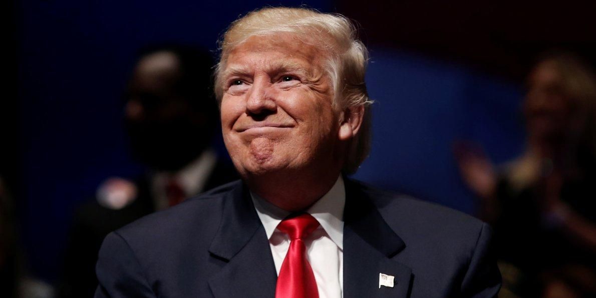 Рисунок Трампа пустили с молотка за почти 30 тысяч долларов Рисунок Трампа пустили с молотка за почти 30 тысяч долларов