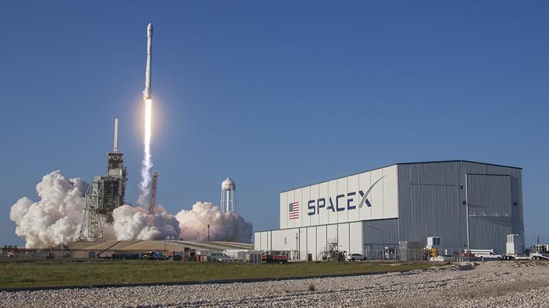Скільки коштує компанія SpaceX: названо суму 