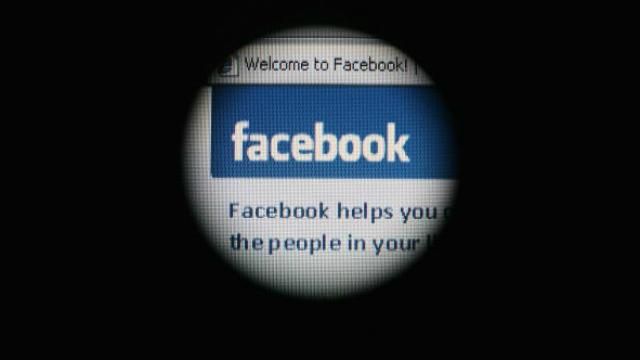 Facebook испугался искусственного интеллекта, когда боты начали "говорить" собственным языком