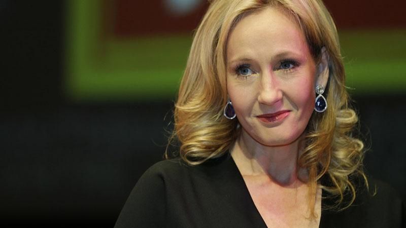 Forbes назвав найбільш високооплачуваного письменника у світі Forbes назвав найбільш високооплачуваного письменника у світі