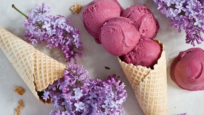 В Японии создали мороженое, которое не тает в жару В Японии создали мороженое, которое не тает в жару