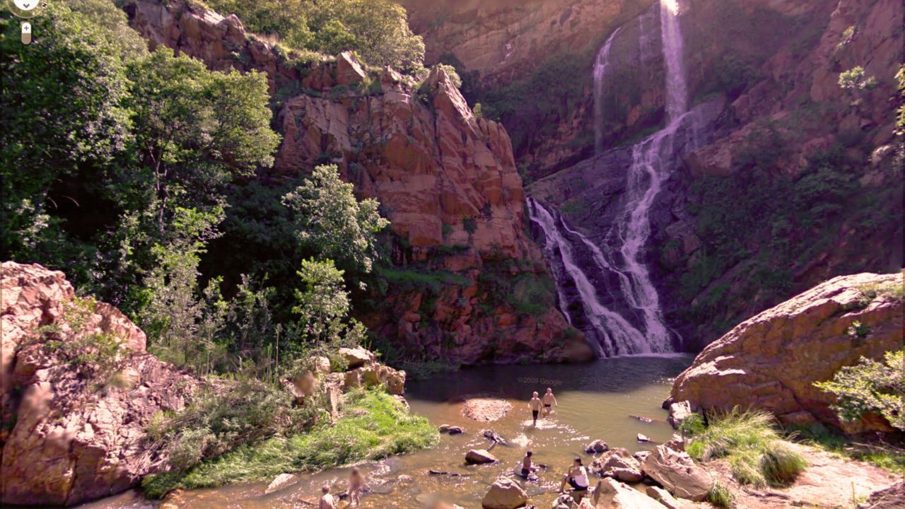 Краса і депресія: блогер зібрав неочікувані моменти з Googlе Street View Краса і депресія: блогер зібрав неочікувані моменти з Googlе Street View
