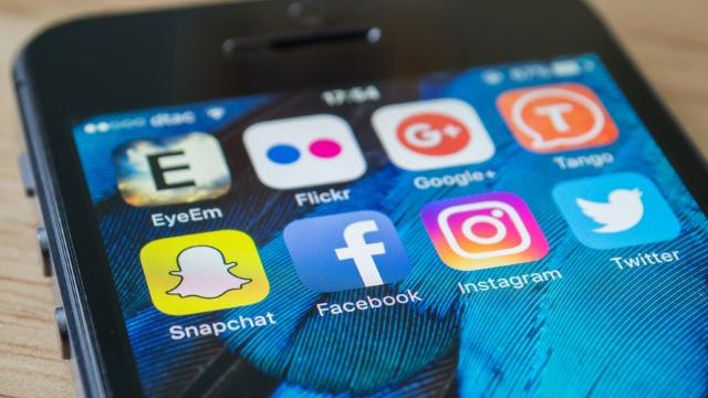 Facebook и Instagram изменили дизайн в мобильных приложениях