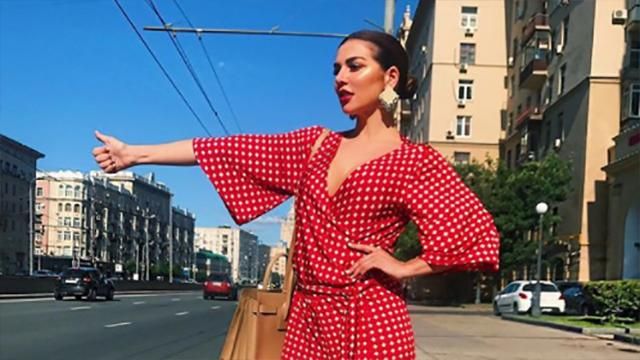 Анна Седокова разошлась с отцом третьего ребенка Анна Седокова разошлась с отцом третьего ребенка