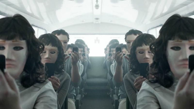 Что покажут в четвертом сезоне "Черного зеркала": появился долгожданный трейлер Что покажут в четвертом сезоне "Черного зеркала": появился долгожданный трейлер