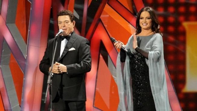 Кобзон грубо оскорбил Ротару Кобзон грубо оскорбил Ротару