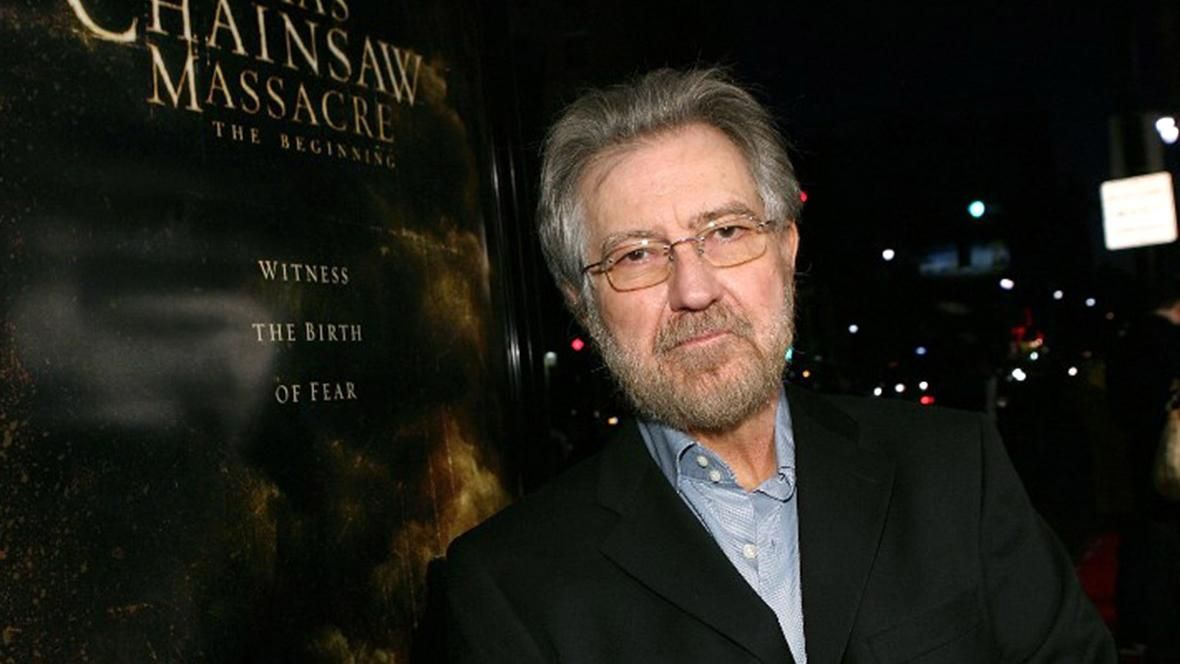 Умер известный режиссер "ужасов" Тоуб Хупер Умер известный режиссер "ужасов" Тоуб Хупер