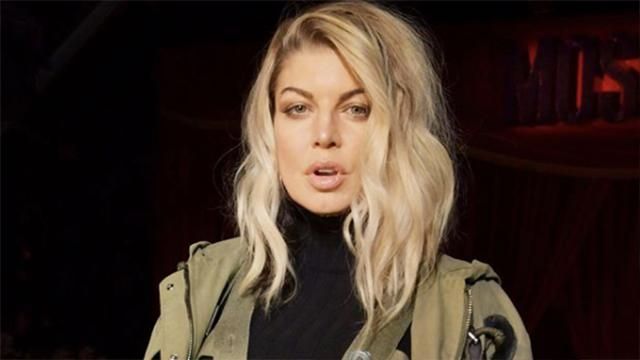 Известная американская певица снялась в наряде от украинского дизайнера: фото Известная американская певица снялась в наряде от украинского дизайнера: фото