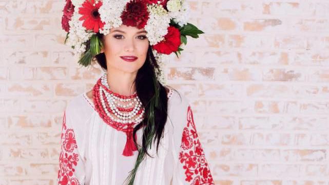 Українку нагородили титулом найкрасивішої жінки Всесвіту Українку нагородили титулом найкрасивішої жінки Всесвіту