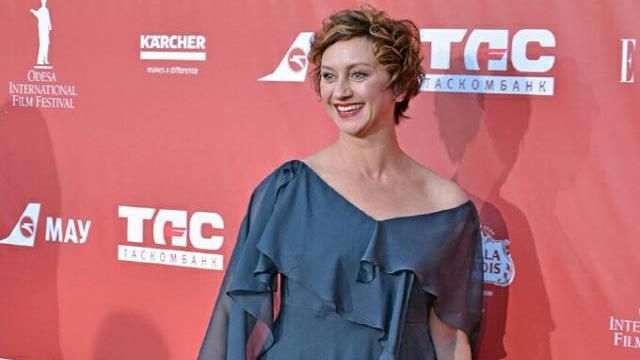 Известная украинская актриса получила награду за лучшую женскую роль на кинофестивале в Варне