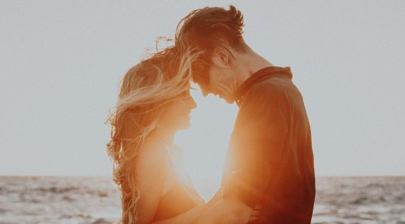 4 обязательные вещи, которые делают счастливые пары ежедневно
