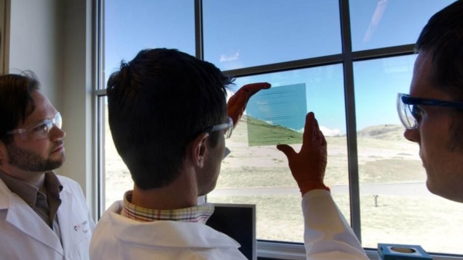 В США створили рідке покриття для збору сонячної енергії з вікон