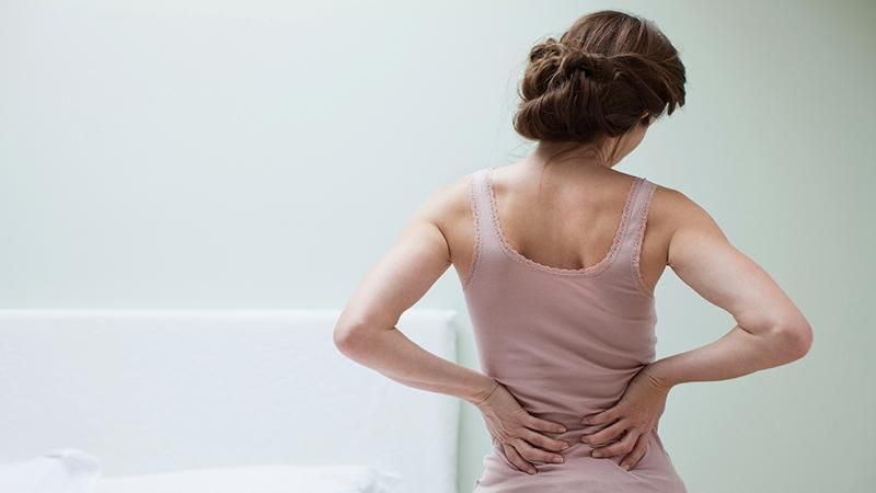 Чому болить спина: вчені назвали незвичну причину 