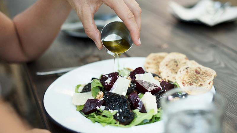 Прием пищи после 18 часов: пять мифов, о которых стоит забыть