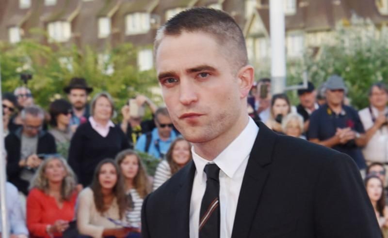 Популярний актор Роберт Паттінсон суттєво схуд: фото Популярний актор Роберт Паттінсон суттєво схуд: фото