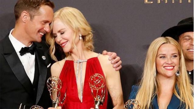 Еммі 2017: лауреати та фото з церемонії Еммі 2017: лауреати та фото з церемонії