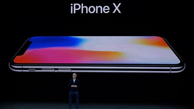 Чому iPhone X такий дорогий: пояснення ціни iPhone X від Тіма Кука