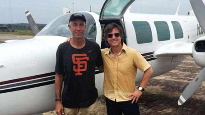 Тома Круза обвинили в гибели двух пилотов на съемочной площадке Тома Круза обвинили в гибели двух пилотов на съемочной площадке