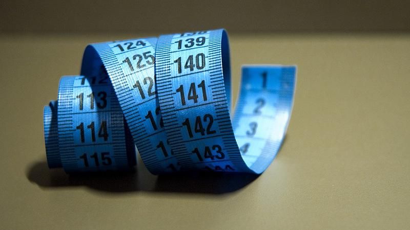 Як правильно схуднути, щоб зайві кілограми не повернулись: поради тренера та дієтолога 