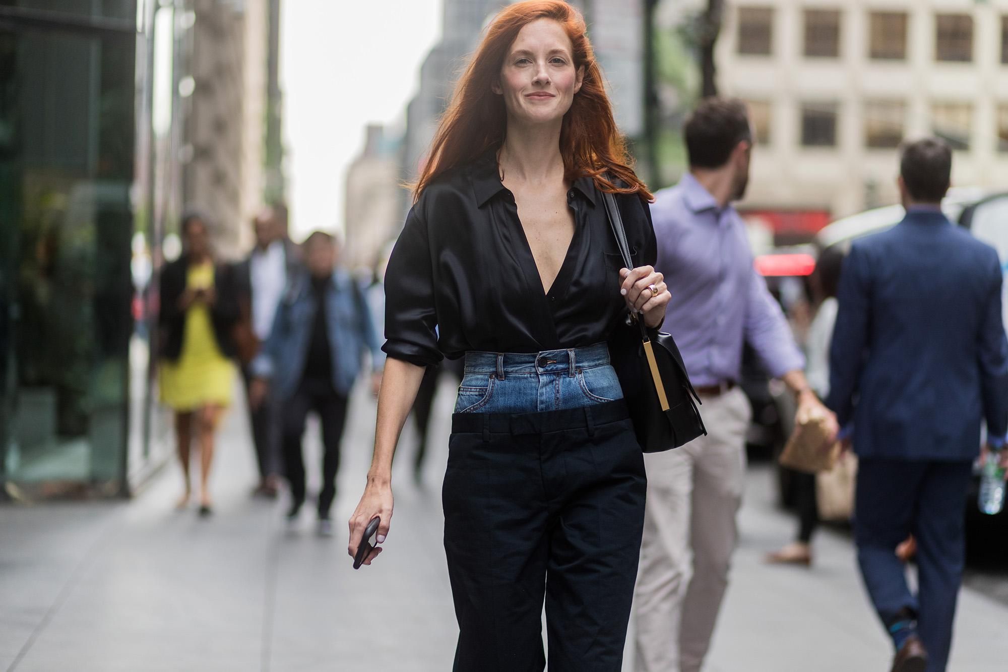 В модном мире новый странный тренд: брюки в брюках В модном мире новый странный тренд: брюки в брюках