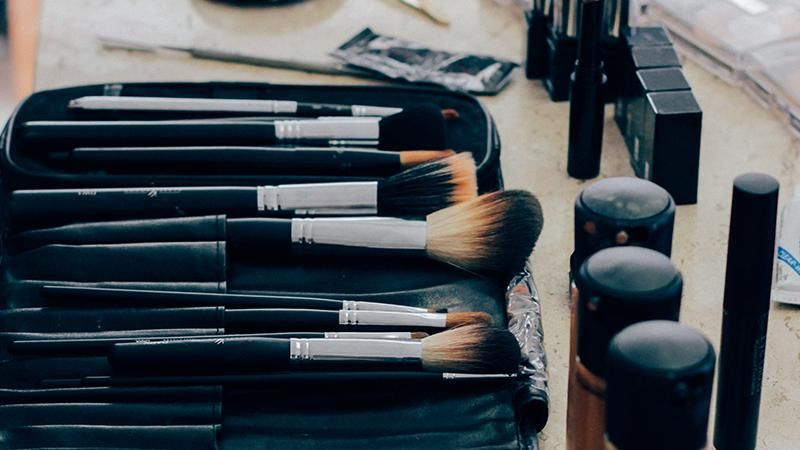 Как хранить косметику: советы, которые помогут избежать беспорядка Как хранить косметику: советы, которые помогут избежать беспорядка