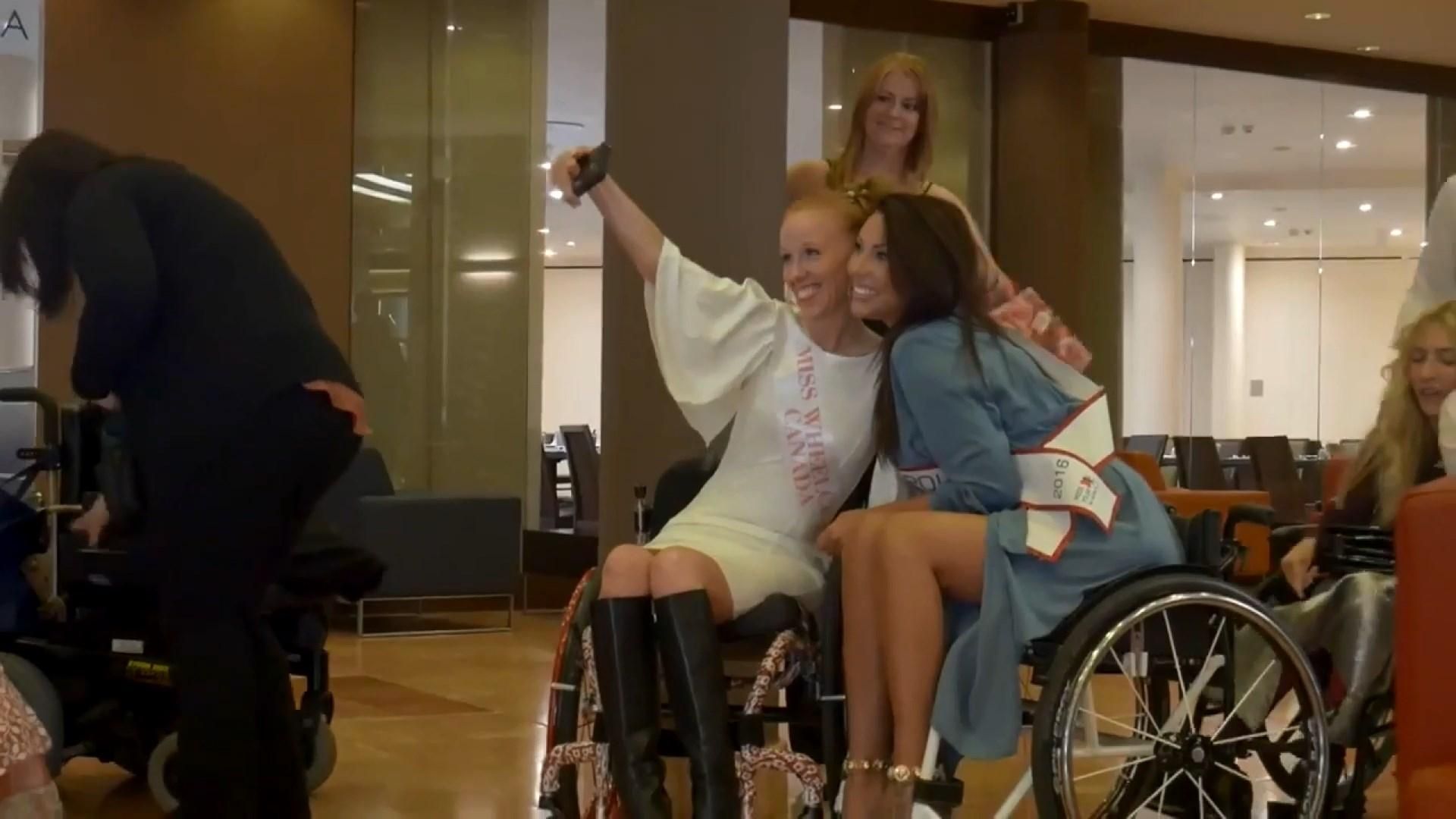 Девушки на колясках приняли участие в международном конкурсе красоты в Варшаве: вдохновляющее видео