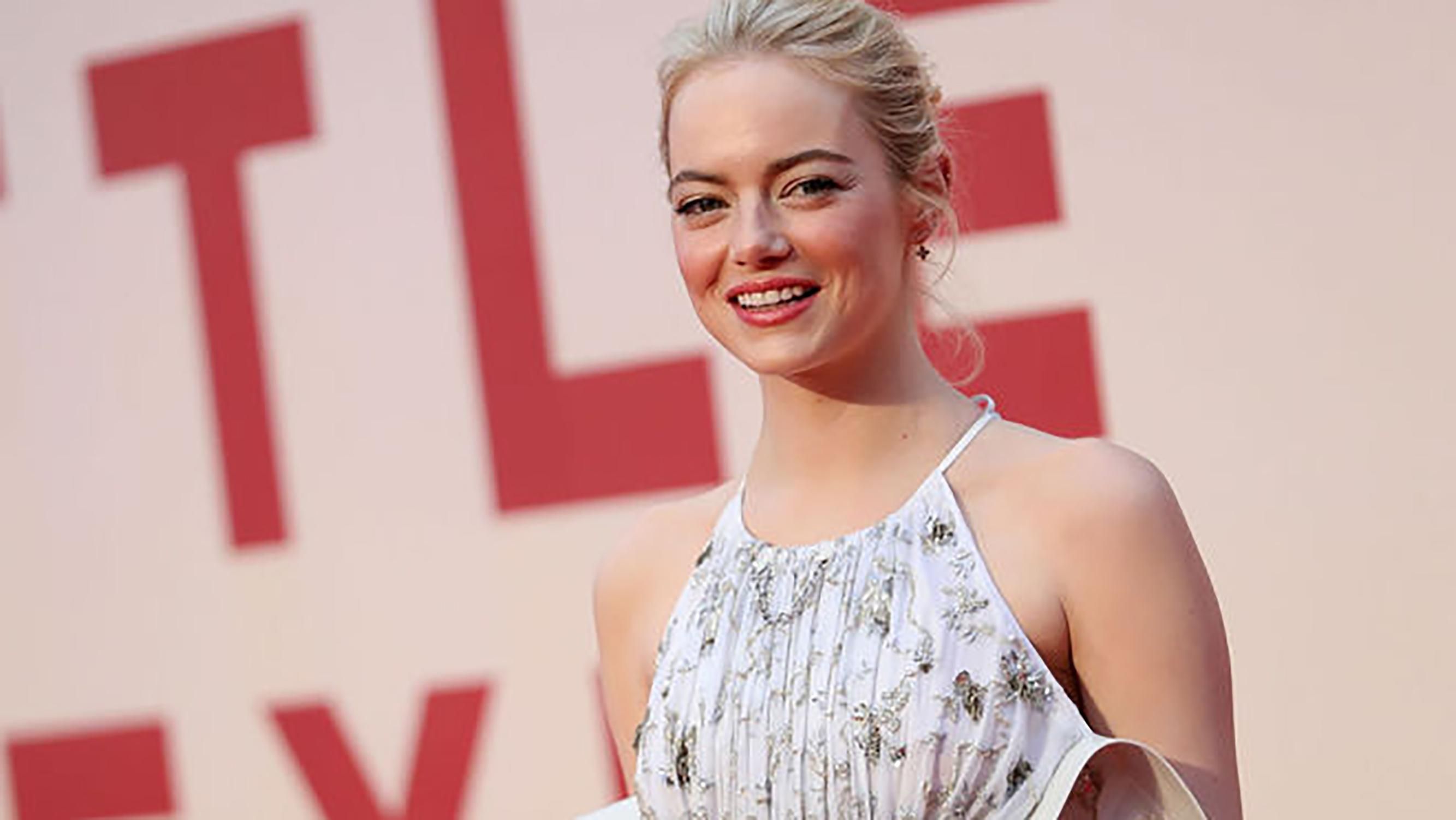 Емма Стоун стала новим обличчям бренду Louis Vuitton Емма Стоун стала новим обличчям бренду Louis Vuitton